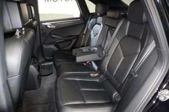 PORSCHE MACAN 3.0 TD V6 S SUV 5dr Diesel PDK 4WD Euro 6 (s/s) (258 ps)