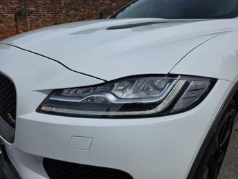 JAGUAR F-PACE 5.0 V8 SVR SUV 5dr Petrol Quickshift AWD Euro 6 (s/s) (550 ps)