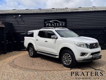 Nissan Navara 2.3 dCi Tekna Pickup Double Cab 4dr Diesel Auto 4WD Euro 6 (190 