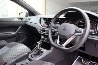 VOLKSWAGEN POLO 1.0 TSI R-LINE 5 DOOR