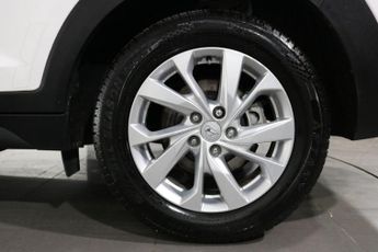 HYUNDAI TUCSON 1.6 T-GDi SE Nav SUV 5dr Petrol DCT Euro 6 (s/s) (177 ps)