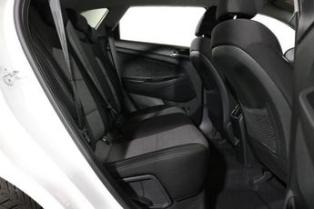 HYUNDAI TUCSON 1.6 T-GDi SE Nav SUV 5dr Petrol DCT Euro 6 (s/s) (177 ps)
