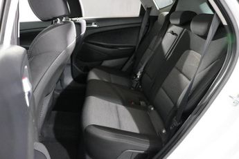 HYUNDAI TUCSON 1.6 T-GDi SE Nav SUV 5dr Petrol DCT Euro 6 (s/s) (177 ps)