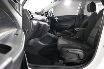 HYUNDAI TUCSON 1.6 T-GDi SE Nav SUV 5dr Petrol DCT Euro 6 (s/s) (177 ps)