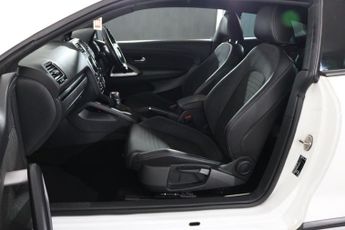VOLKSWAGEN SCIROCCO 2.0 TDI BlueMotion Tech GT Hatchback 3dr Diesel DSG Euro 6 (s/s)