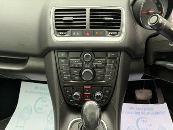 VAUXHALL MERIVA 1.4i Turbo SE MPV 5dr Petrol Auto Euro 6 (120 ps)