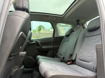 VAUXHALL MERIVA 1.4i Turbo SE MPV 5dr Petrol Auto Euro 6 (120 ps)