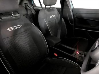 FIAT 600 1.2 MHEV SUV 5dr Petrol Hybrid e-DCT Euro 6 (s/s) (100 ps)