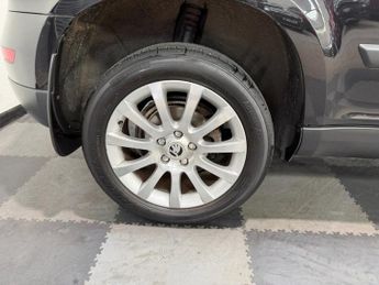 SKODA YETI 1.2 TSI SE Outdoor 5dr Petrol DSG Euro 5 (105 ps)