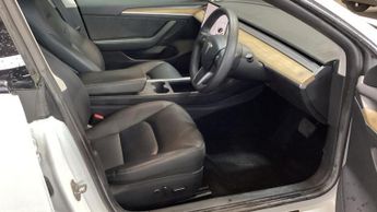 TESLA Model 3 Standard Range Plus Saloon 4dr Electric Auto RWD (241 bhp)