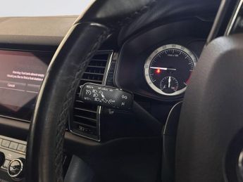 SKODA KODIAQ 2.0 TDI Edition SUV 5dr Diesel DSG 4WD Euro 6 (s/s) (5 Seat) (19