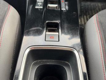 VAUXHALL MOKKA ELECTRIC 50kWh GS Line SUV 5dr Electric Auto (136 ps)