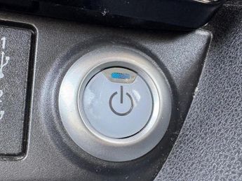 NISSAN LEAF 39kWh Tekna Hatchback 5dr Electric Auto (150 ps)