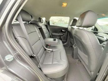 KIA NIRO 1.6 GDi 8.9kWh 3 DCT Euro 6 (s/s) 5dr