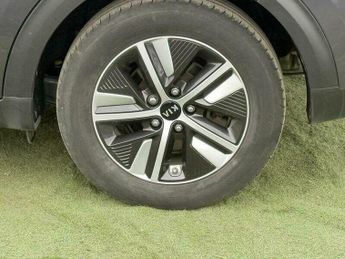 KIA NIRO 1.6 GDi 8.9kWh 3 DCT Euro 6 (s/s) 5dr