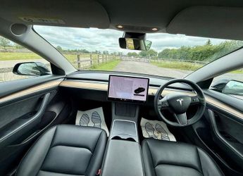 TESLA Model 3 (Dual Motor) Long Range Auto 4WDE 4dr