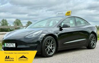 TESLA Model 3 (Dual Motor) Long Range Auto 4WDE 4dr