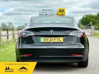 TESLA Model 3 (Dual Motor) Long Range Auto 4WDE 4dr