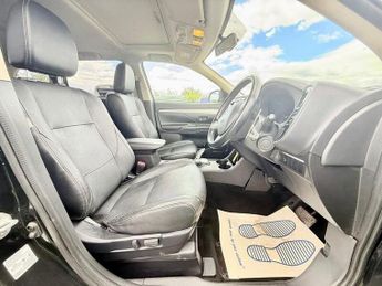 MITSUBISHI OUTLANDER 2.0h 12kWh GX4h CVT 4WD Euro 5 (s/s) 5dr