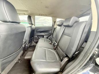 MITSUBISHI OUTLANDER 2.0h 12kWh GX4h CVT 4WD Euro 5 (s/s) 5dr