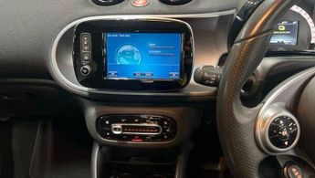 SMART FORFOUR 17.6kWh Pulse Premium Auto 5dr (22kW Charger)
