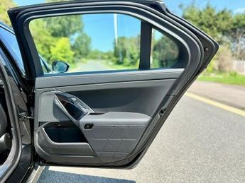 BMW I7 50 105.7kWh Excellence Auto eDrive 4dr