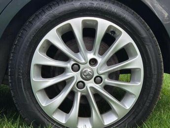 VAUXHALL CORSA 1.4i SE Auto Euro 6 5dr