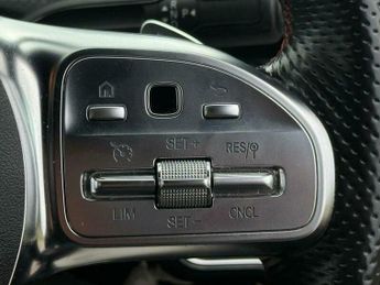 MERCEDES-BENZ A CLASS 1.3 A200 AMG Line 7G-DCT Euro 6 (s/s) 5dr