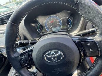 TOYOTA YARIS 1.5 VVT-h Orange Edition Hatchback 5dr Petrol Hybrid E-CVT Euro 