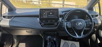 TOYOTA COROLLA 1.8 VVT-h Icon Touring Sports CVT Euro 6 (s/s) 5dr