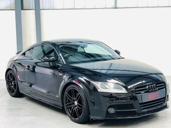 Audi TT 2.0 TDI Black Edition Coupe 3dr Diesel Manual quattro Euro 5 (17