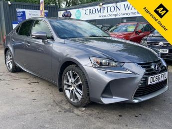 Lexus IS 2.5 300h Advance Saloon 4dr Petrol Hybrid E-CVT Euro 6 (s/s) (22