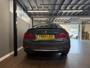 BMW 3 SERIES 2.0 320d Luxury Saloon 4dr Diesel Auto Euro 5 (s/s) (184 ps)