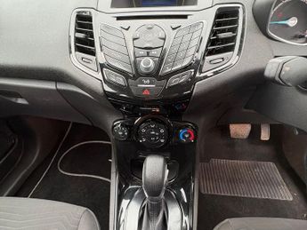 FORD FIESTA 1.0T EcoBoost Zetec Hatchback 5dr Petrol Powershift Euro 6 (100 