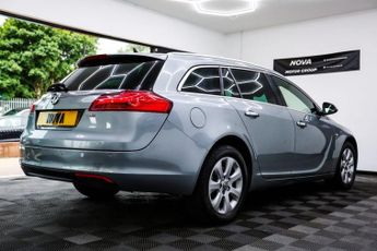 VAUXHALL INSIGNIA 2.0 CDTi Elite Nav Sports Tourer 5dr Diesel Auto Euro 5 (160 ps)