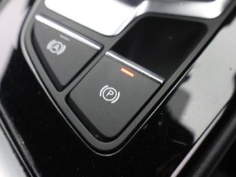 AUDI A4 2.0 TDI 35 S line Saloon 4dr Diesel S Tronic Euro 6 (s/s) (163 p