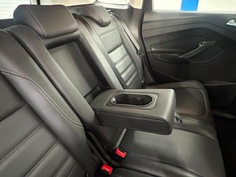 FORD KUGA 2.0 TDCi Titanium SUV 5dr Diesel Powershift AWD Euro 6 (s/s) (18