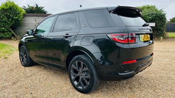 LAND ROVER DISCOVERY SPORT 1.5 P300e 12.2kWh R-Dynamic SE SUV 5dr Petrol Plug-in Hybrid Aut