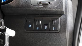 HYUNDAI IX20 1.6 Active Hatchback 5dr Petrol Auto Euro 5 (123 bhp)