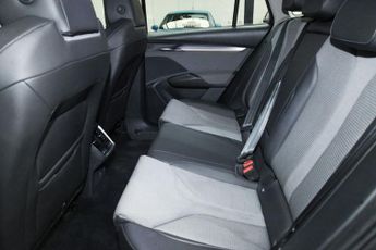SKODA ENYAQ iV 62kWh 60 Nav Loft SUV 5dr Electric Auto (179 ps)