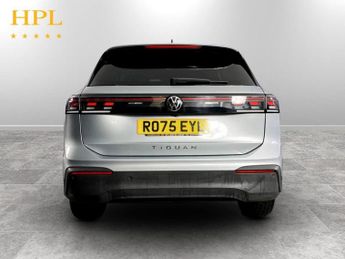 VOLKSWAGEN TIGUAN 2.0 TDI Match SUV 5dr Diesel DSG Euro 6 (s/s) (150 ps)