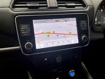 NISSAN LEAF 39kWh N-Connecta Hatchback 5dr Electric Auto (150 ps)