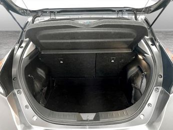NISSAN LEAF 39kWh N-Connecta Hatchback 5dr Electric Auto (150 ps)