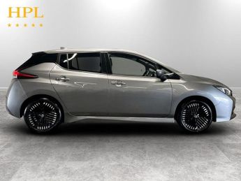NISSAN LEAF 39kWh N-Connecta Hatchback 5dr Electric Auto (150 ps)