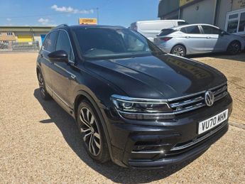 VOLKSWAGEN TIGUAN 2.0 TDI R-Line Tech SUV 5dr Diesel DSG 4Motion Euro 6 (s/s) (150