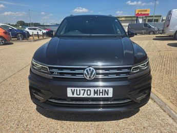 VOLKSWAGEN TIGUAN 2.0 TDI R-Line Tech SUV 5dr Diesel DSG 4Motion Euro 6 (s/s) (150