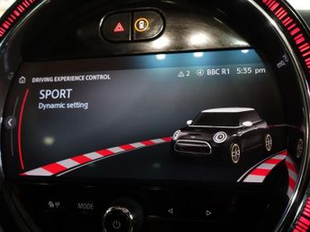 MINI Electric Hatch Cooper SE 32.6kWh Level 3 Hatchback 3dr Electric Auto (184 ps)