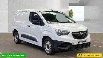 Vauxhall Combo White 1.5 Turbo D 2300 Prime van, 35,300 miles, Euro 6, 6-speed 