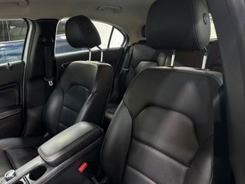 MERCEDES-BENZ A CLASS 1.5 A180d Sport Hatchback 5dr Diesel 7G-DCT Euro 6 (s/s) (109 ps