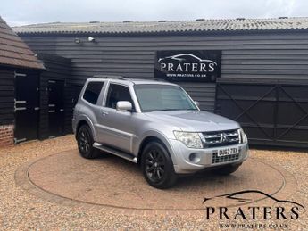 Mitsubishi Shogun 3.2 DI-DC SG2 4work 3dr Diesel Manual 4WD L1 (207 g/km, 197 bhp)